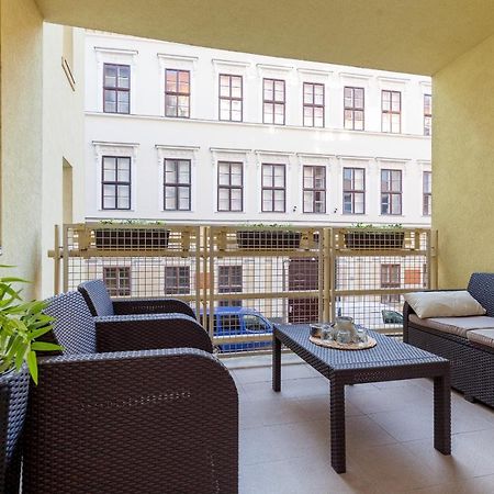 Dream Homes Apartments Downtown 3 Bdr With Large Balcony Budapeste Exterior foto